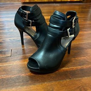 Trash - Black Stiletto size 9